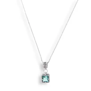 Collana con pendente quadrato piccolo – Linea Roma
